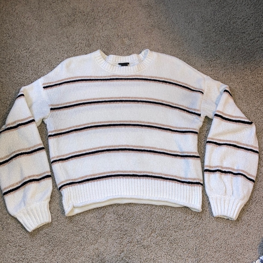 Super soft white striped sweater from Rue 21 !!
